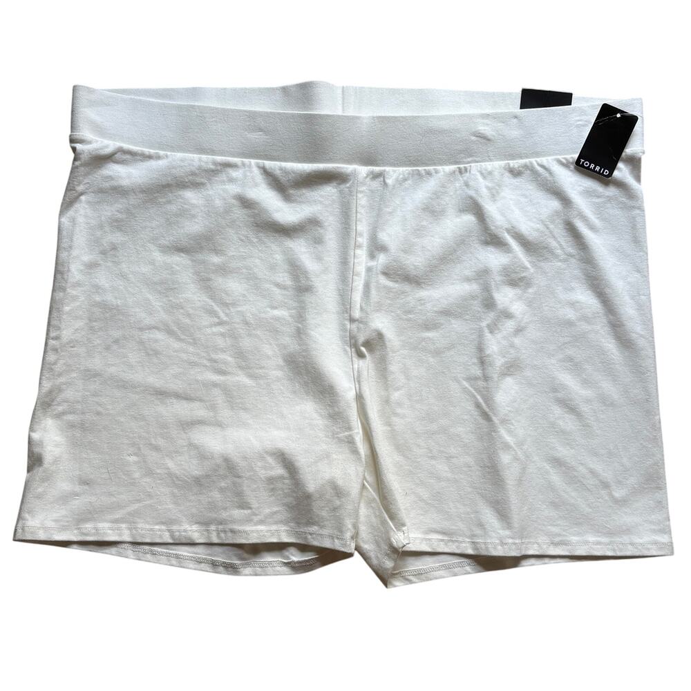 NWT Torrid Seamless 5 Bike Shorts White Women’s Size 5 BRAND NEW 5x Plus Size